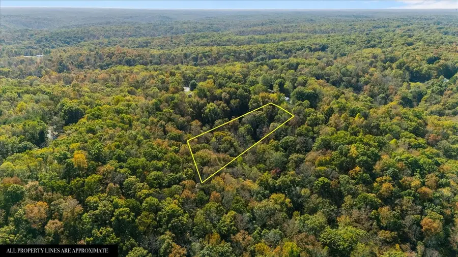 1006 Crestview Ct, Kingston Springs, TN 37082 - Image #2