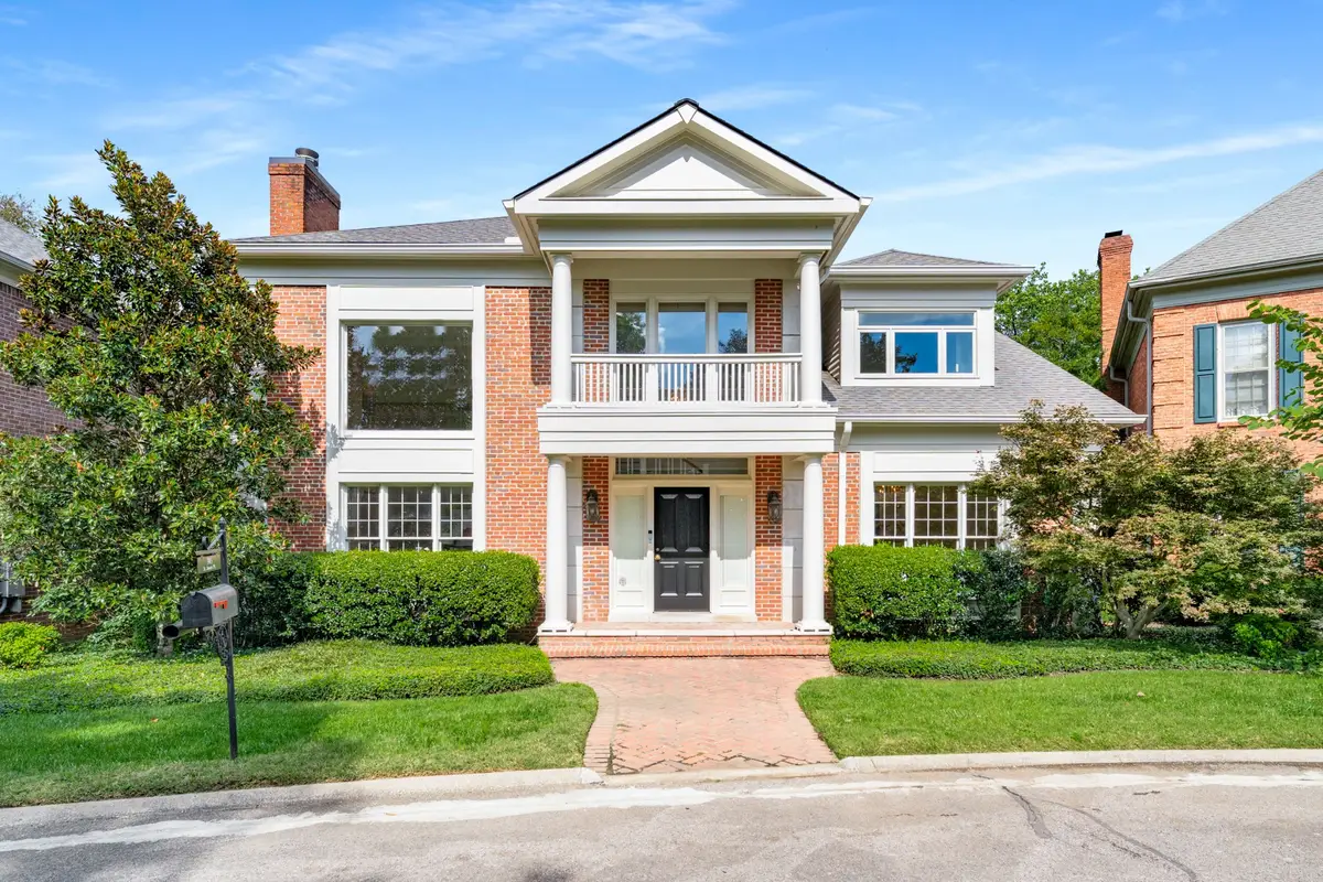 303 Saint James Park, Nashville, TN 37215 - Image #1