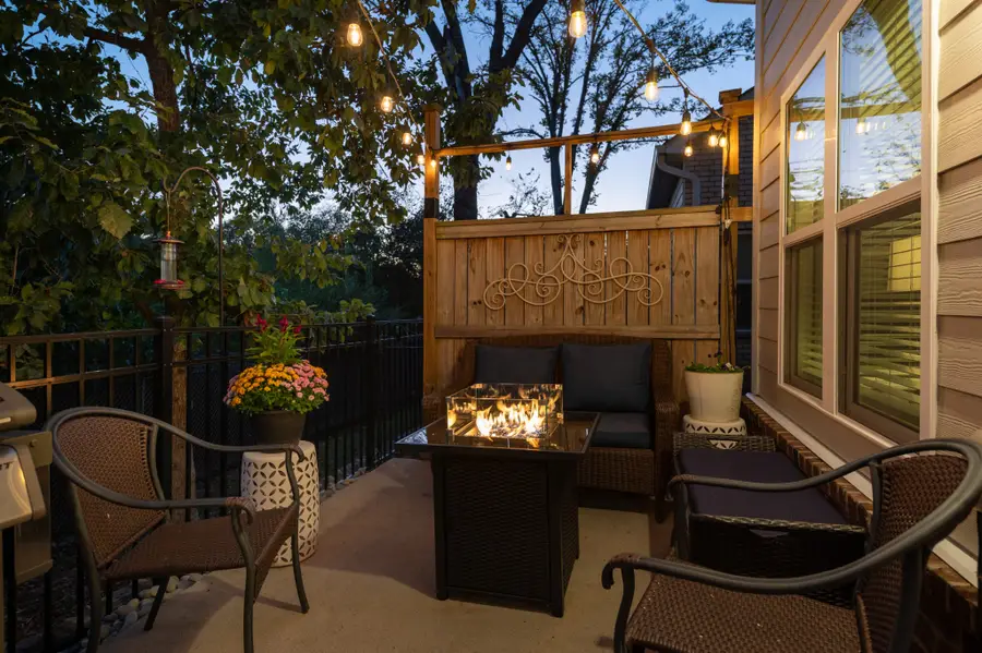 1022 Emery Bay Cir, Hendersonville, TN 37075 - Image #2