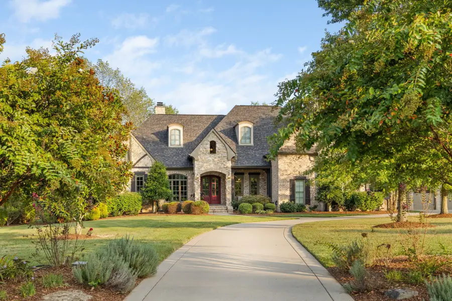 5025 Buds Farm Ln, Franklin, TN 37064 - Image #2