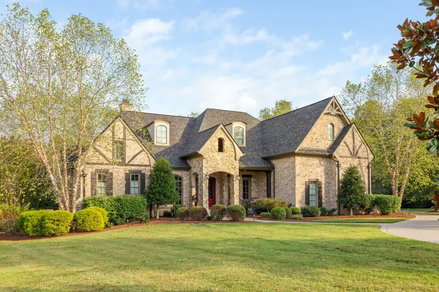 5025 Buds Farm Ln, Franklin, TN 37064 - Image #3