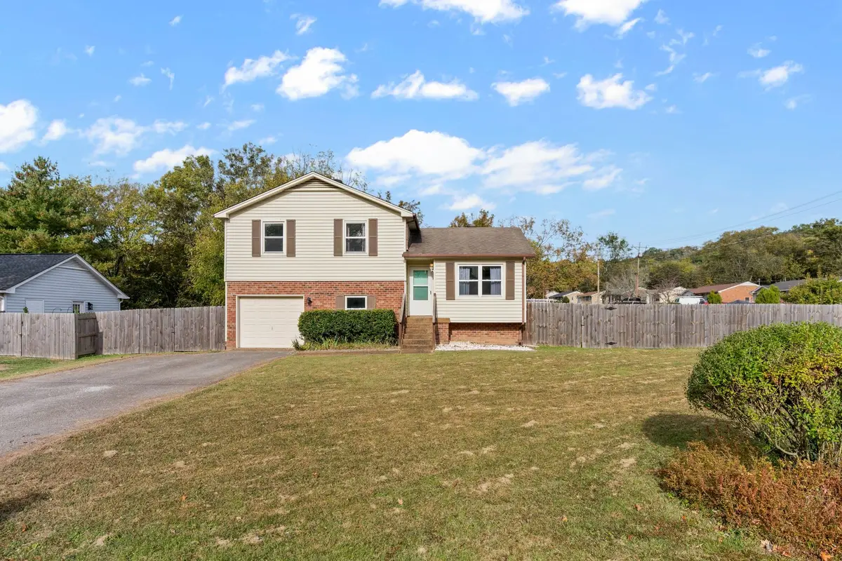 135 Grenadier Dr, Franklin, TN 37064 - Image #1