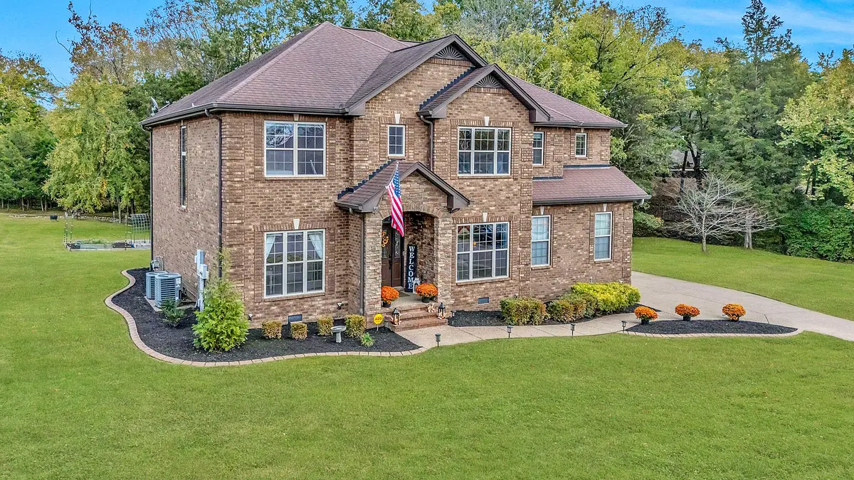 209 Amana Dr, Lebanon, TN 37087 - Image #1