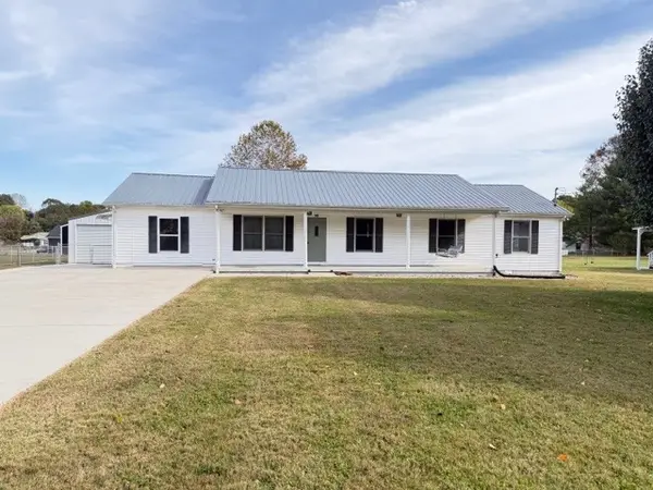 300 Deer Cir, Estill Springs, TN 37330