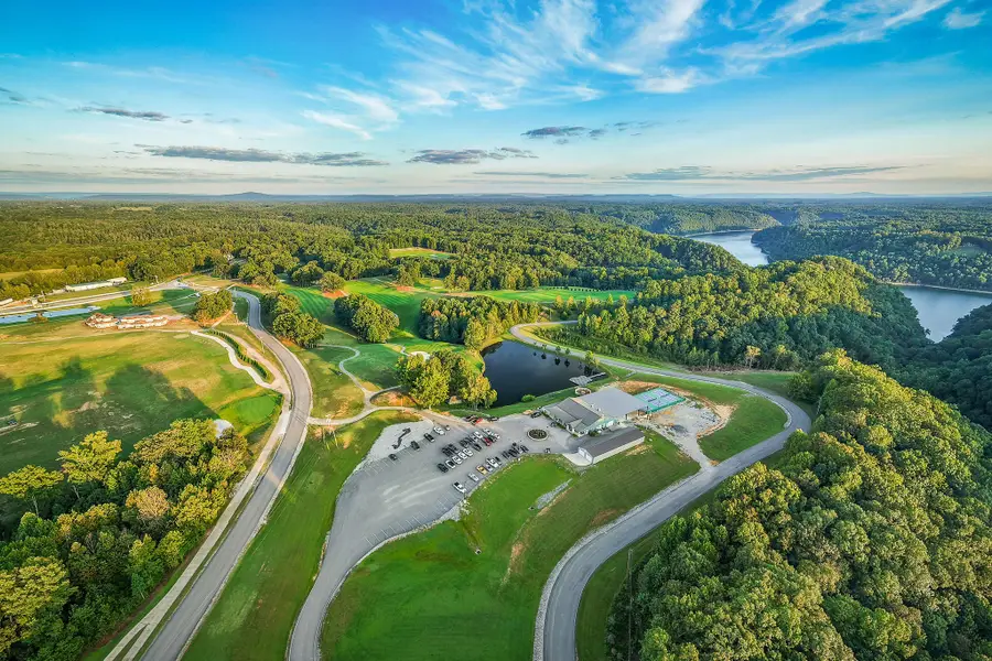 18 Hidden Pointe Ln, Sparta, TN 38583 - Image #2