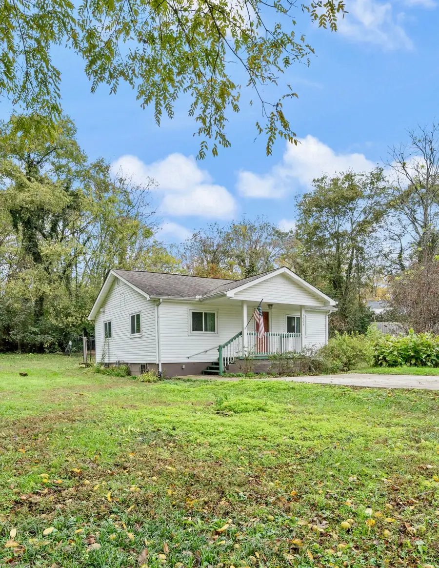 1004 Billy Lee St, Columbia, TN 38401 - Image #2