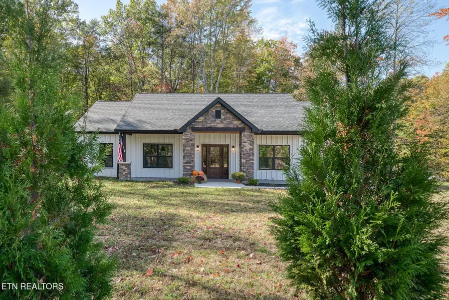 335 Rocky Top Rd, Monterey, TN 38574 - Image #2