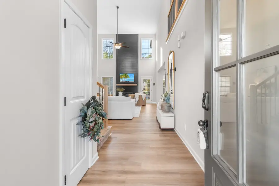 957 Vendue Ave, Clarksville, TN 37042 - #2