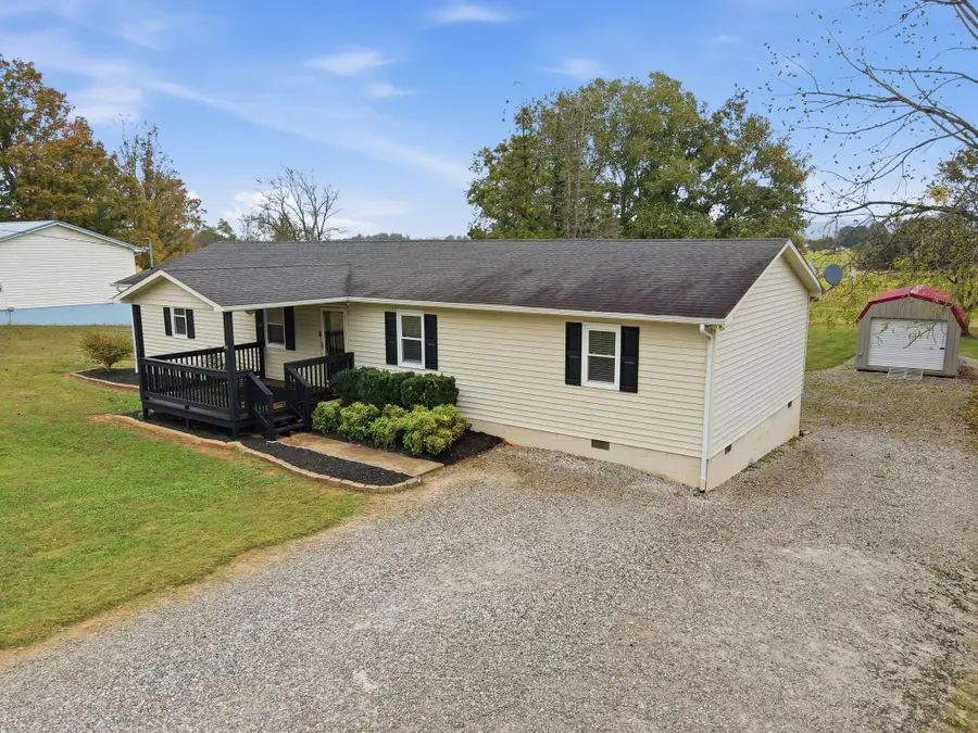 235 Main St, Huntland, TN 37345 - Image #3