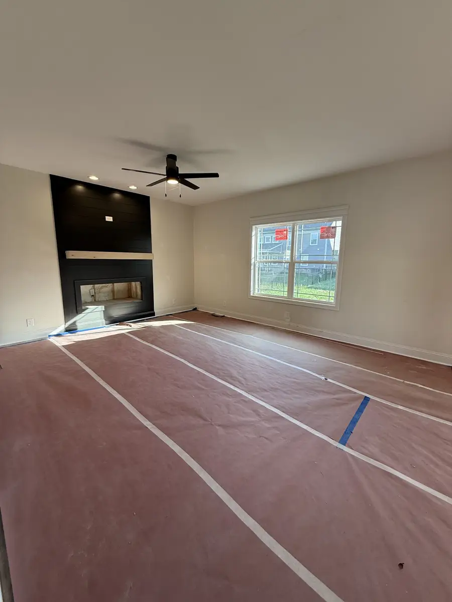 474 Spiderwort Dr, Clarksville, TN 37043 - Image #3