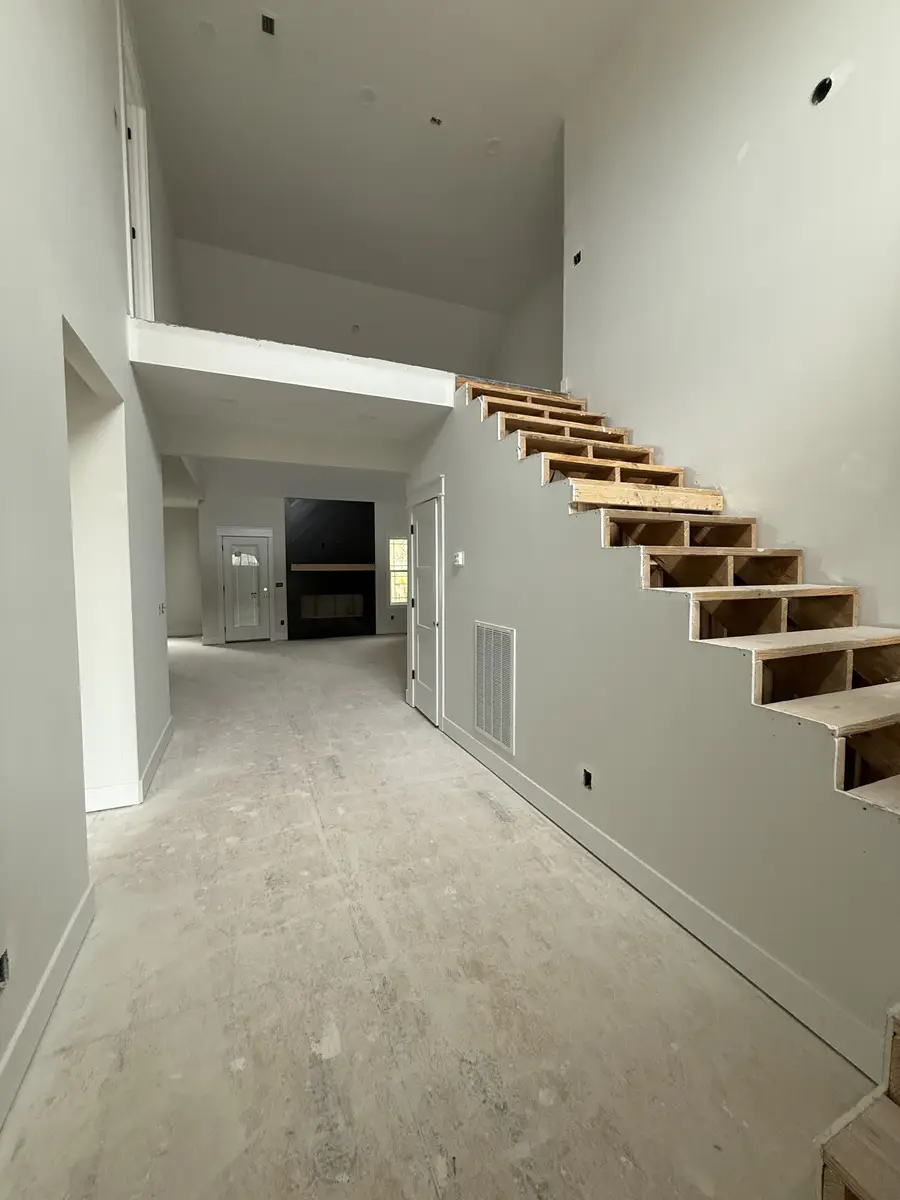 112 Apple Blossom Ct, Clarksville, TN 37042 - Image #2