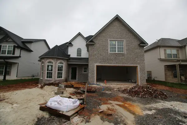 584 Summerfield, Clarksville, TN 37040