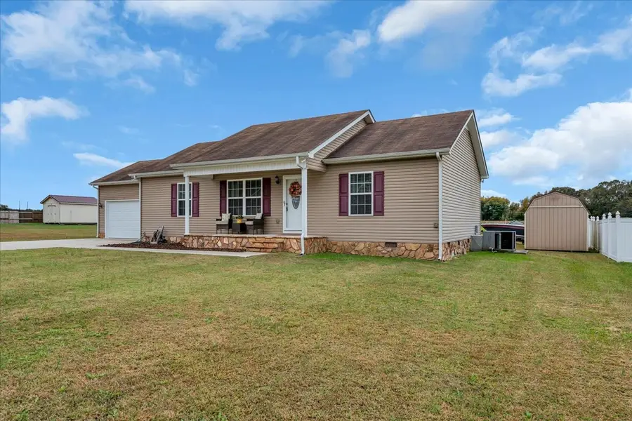119 Elise Cir, Tullahoma, TN 37388 - Image #2