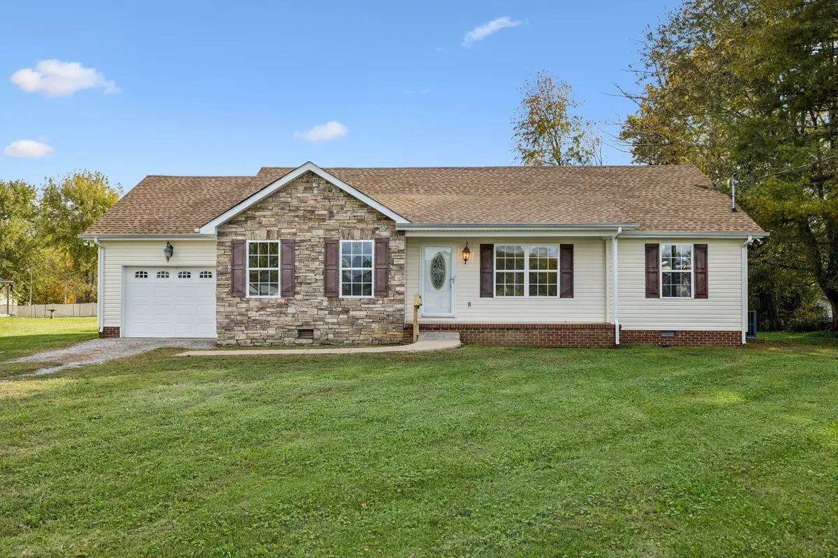 121 High St, Chapel Hill, TN 37034 - Image #1