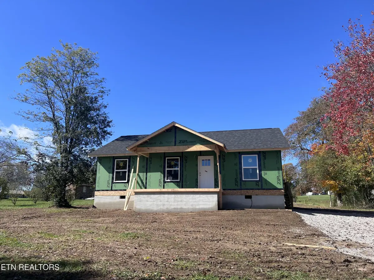 209 Wilson St, Jamestown, TN 38556 - Image #1