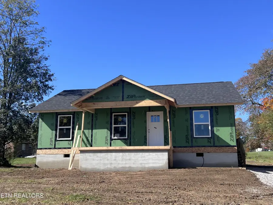 209 Wilson St, Jamestown, TN 38556 - Image #2