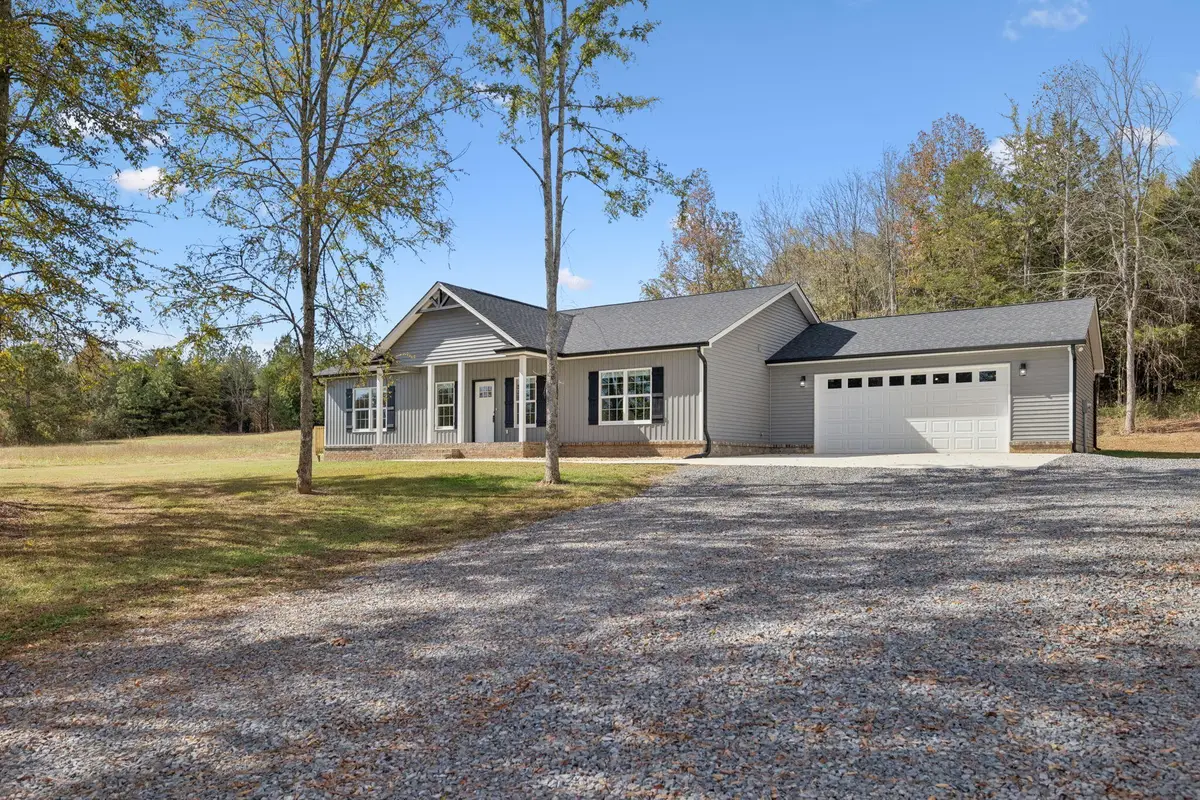 8016 Mcdonald Cemetery Road, Ooltewah, TN 37363 - Image #1