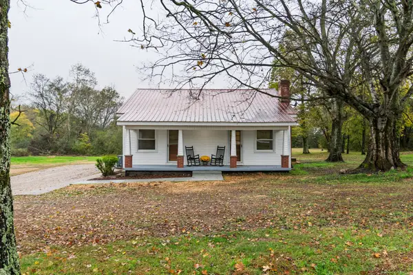 3109 Brown Hollow Rd, Columbia, TN 38401