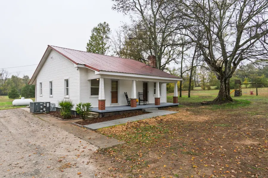 3109 Brown Hollow Rd, Columbia, TN 38401 - Image #3