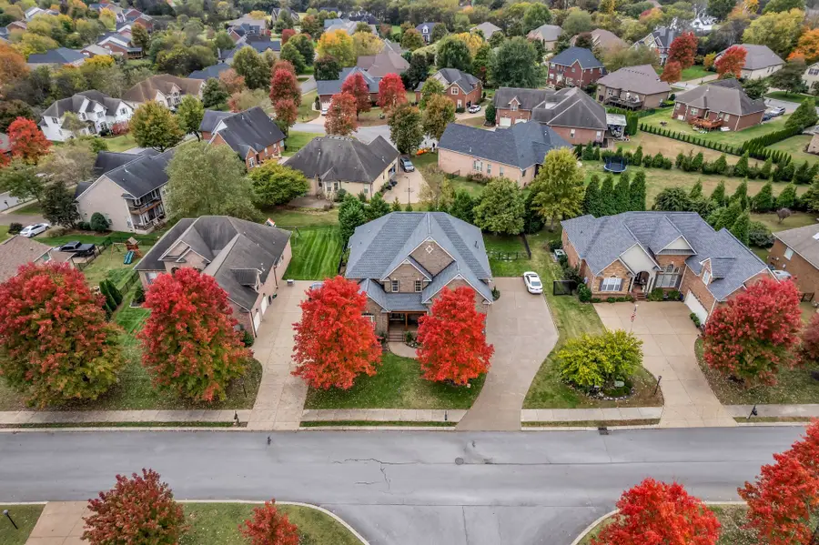 1015 Smokerise Ln, Hendersonville, TN 37075 - Image #2