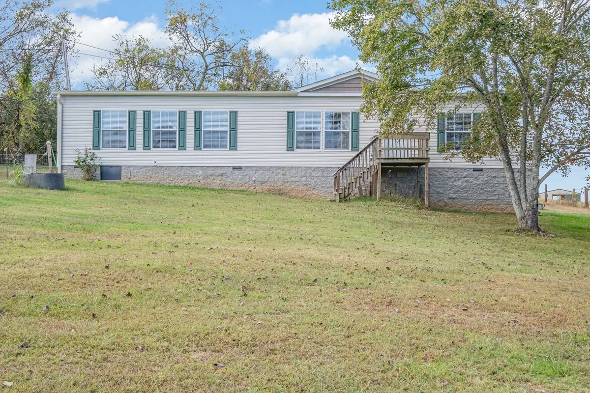 1241 Littleton Ranch Rd, Castalian Springs, TN 37031 - Image #1