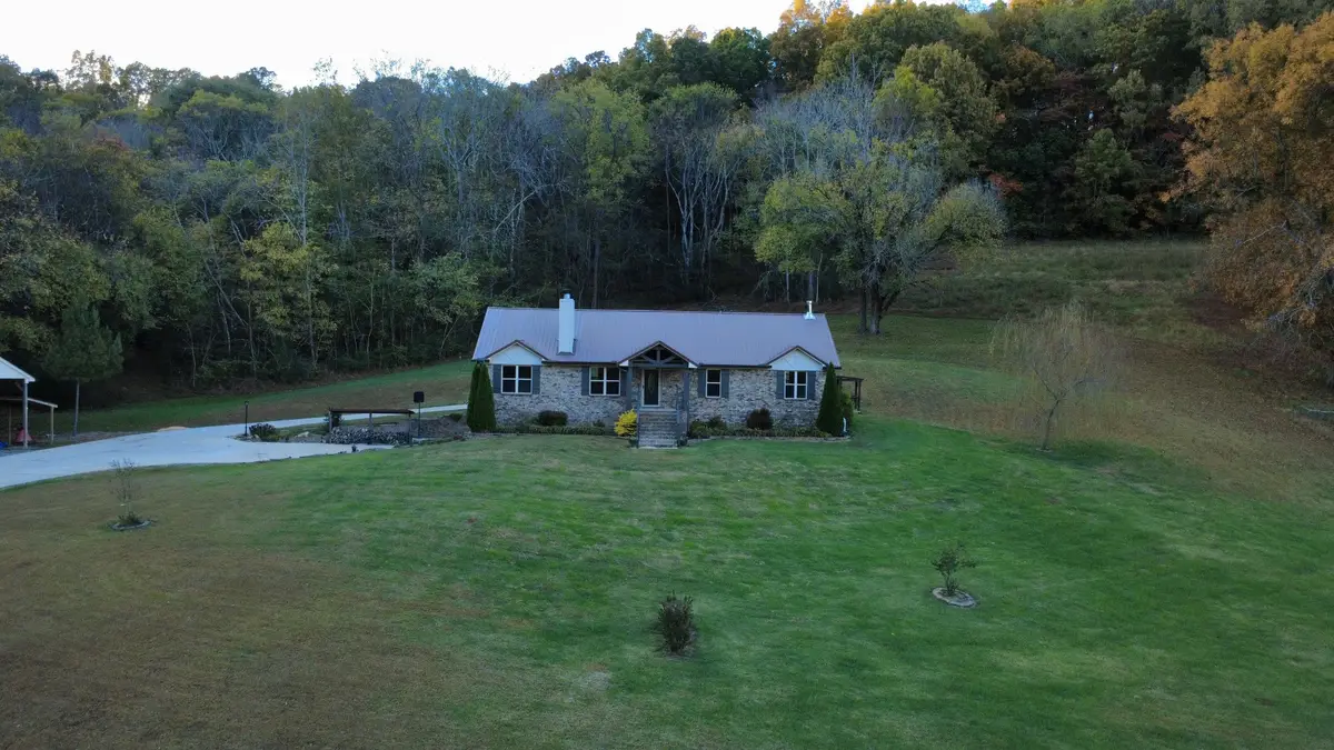 240 Scenic Ct, Pulaski, TN 38478 - Image #1