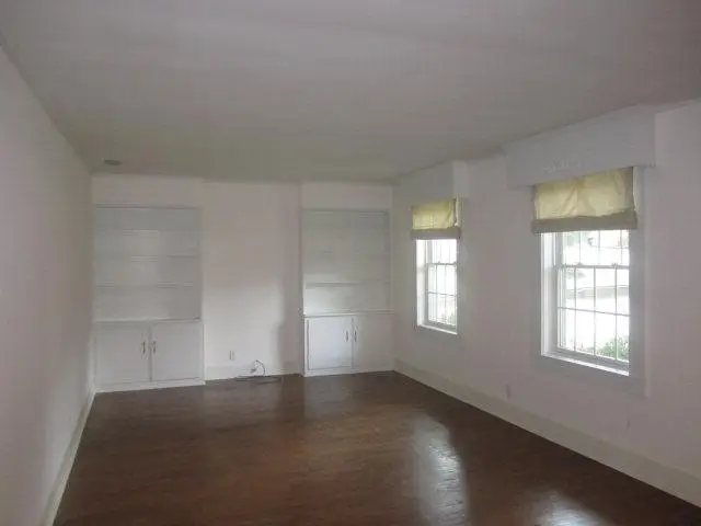 311 Edgewood St, Paris, TN 38242 - Image #2