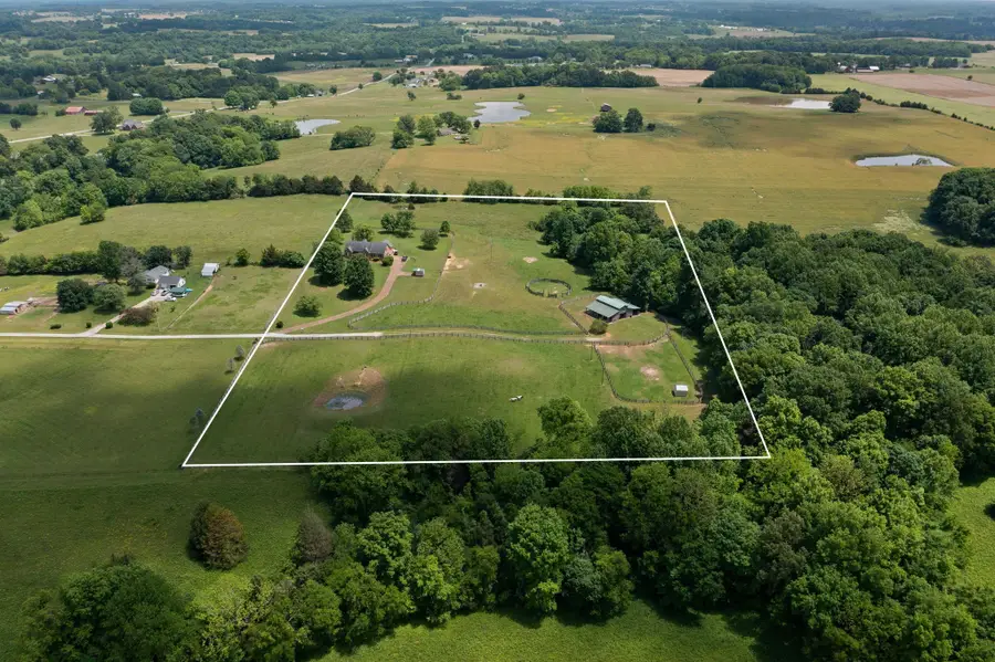 150 Mitchellville Ct, Portland, TN 37148 - Image #2