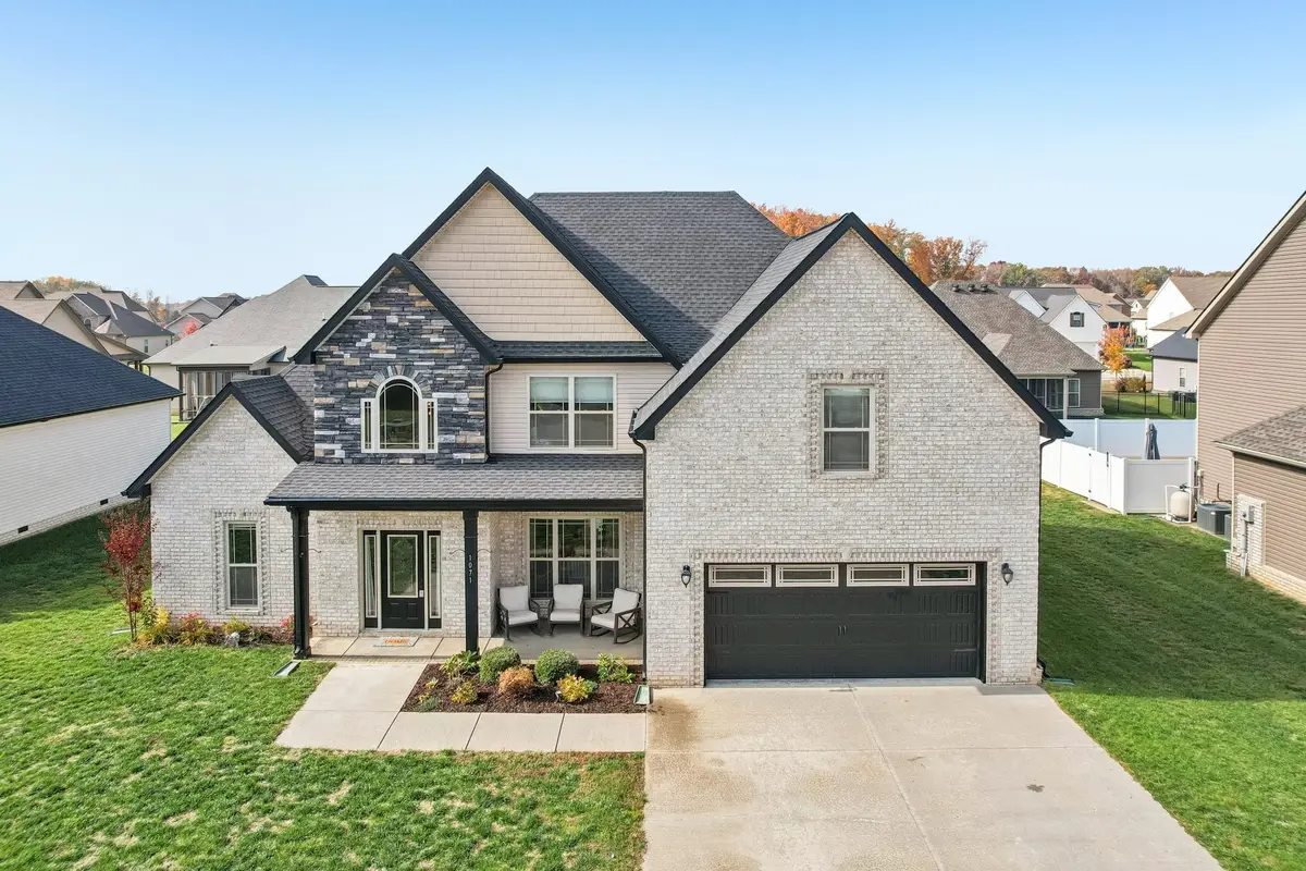 1071 Chagford Dr, Clarksville, TN 37043 - Image #1