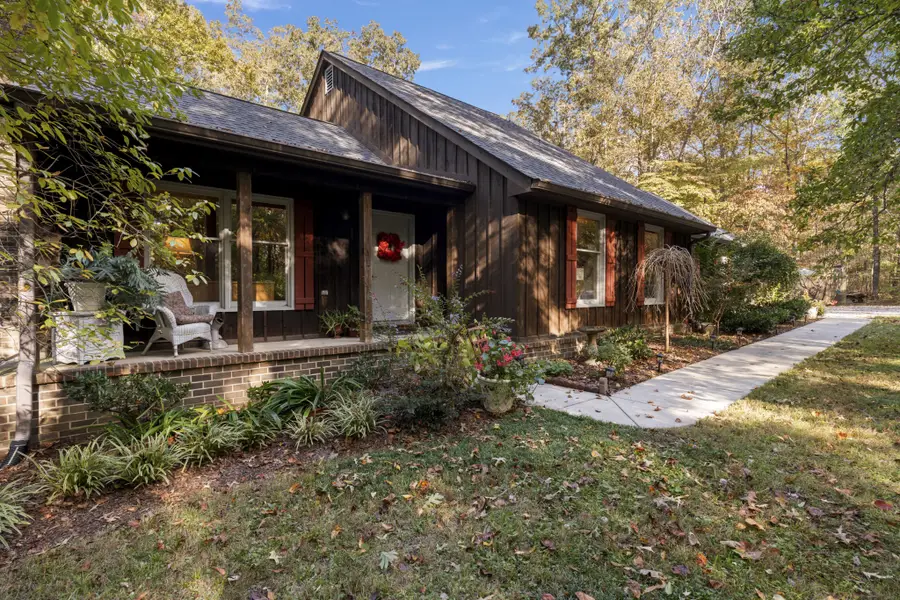 954 Belmont Rd, Manchester, TN 37355 - Image #2