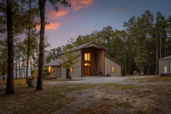 400 Maple Trail, Pikeville, TN 37367