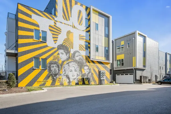 1135 Harmony Way, Nashville, TN 37207