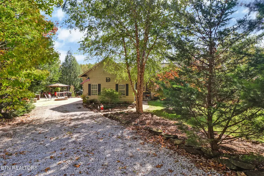 232 Victoria Circle, Jamestown, TN 38556 - Image #2