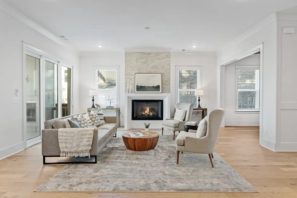 3985 Kathie Dr, Thompsons Station, TN 37179 - Image #1