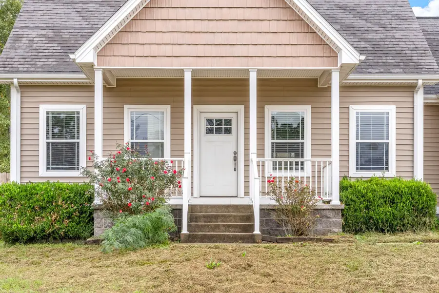 284 Meadowbrook Dr, Cadiz, KY 42211 - Image #3