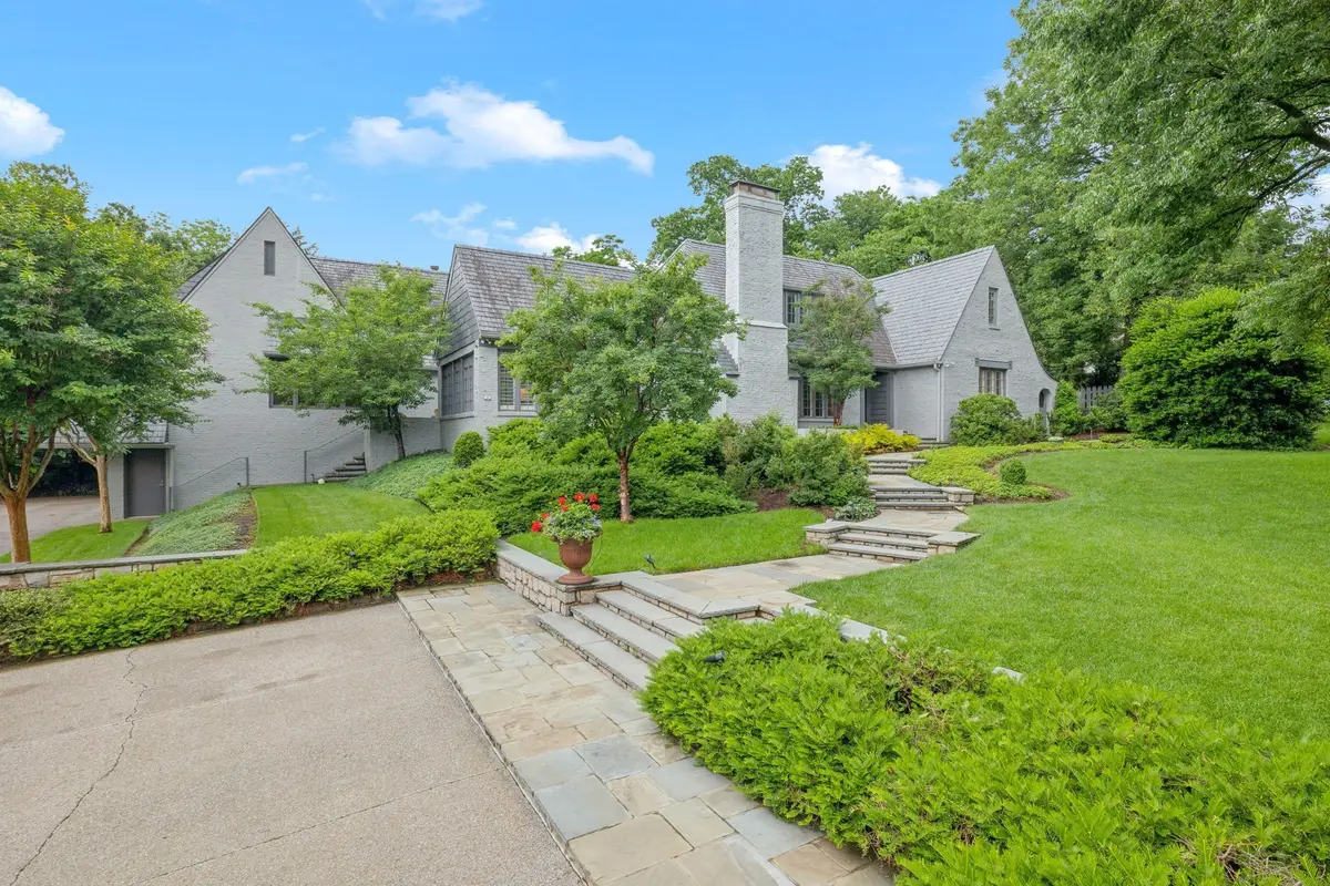 1715 Woodmont Blvd, Nashville, TN 37215 - Image #1