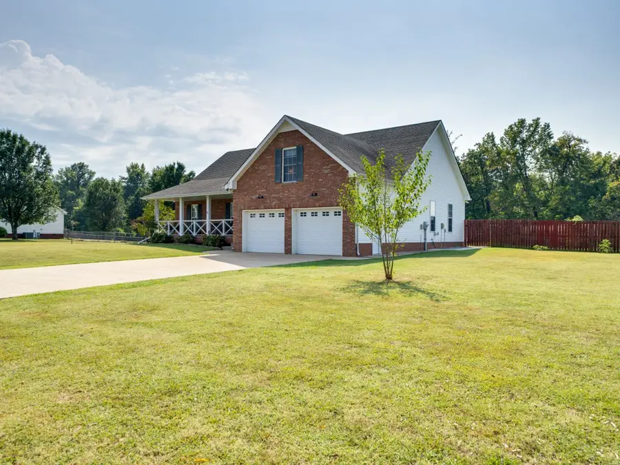 4492 Ironhorse Way, Clarksville, TN 37040 - Image #2