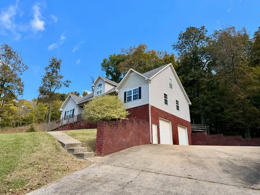 216 Matt Dr, Bell Buckle, TN 37020 - Image #3