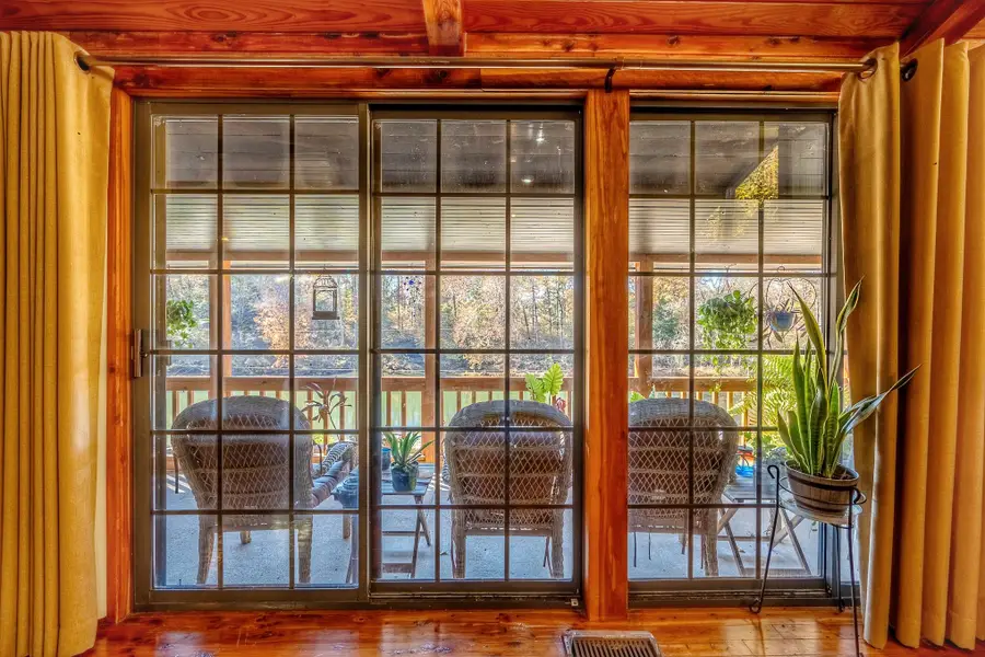 999 Rainbow Lake Rd, Waynesboro, TN 38485 - Image #3