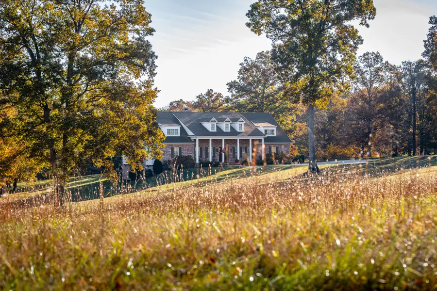 620 Williamson County Line Rd, Fairview, TN 37062 - Image #2