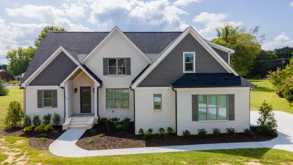 255 Ridgecrest Dr, Winchester, TN 37398