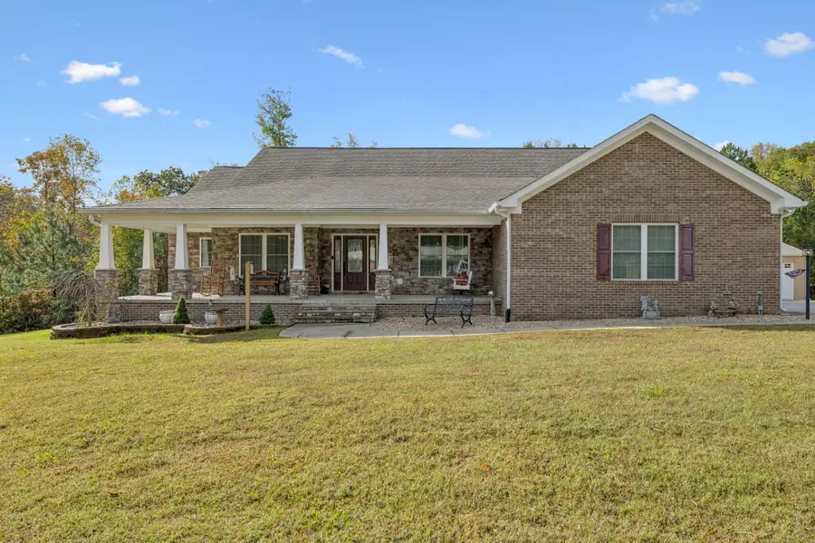 1421 Oakmont Cir, Centerville, TN 37033 - Image #3