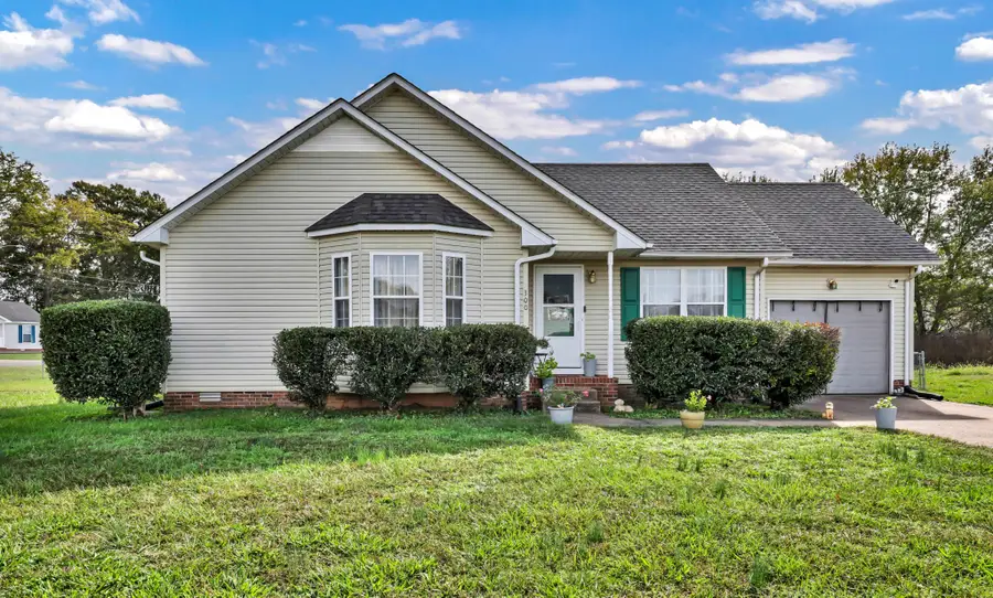 300 Hunter Owens Court, Oak Grove, KY 42262 - Image #2