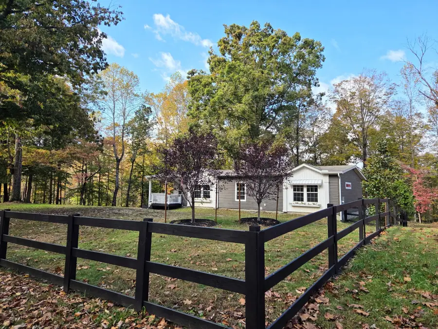 816 Gibbs Rd, Ashland City, TN 37015 - Image #2