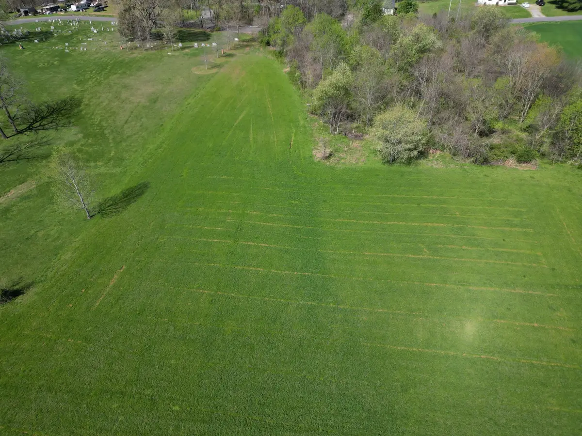 2641 Battle Creek Rd, Springfield, TN 37172 - #1