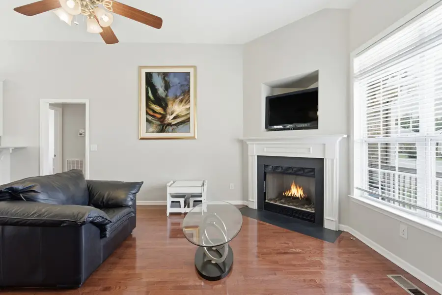 686 Whispering Breeze, Mount Juliet, TN 37122 - Image #3