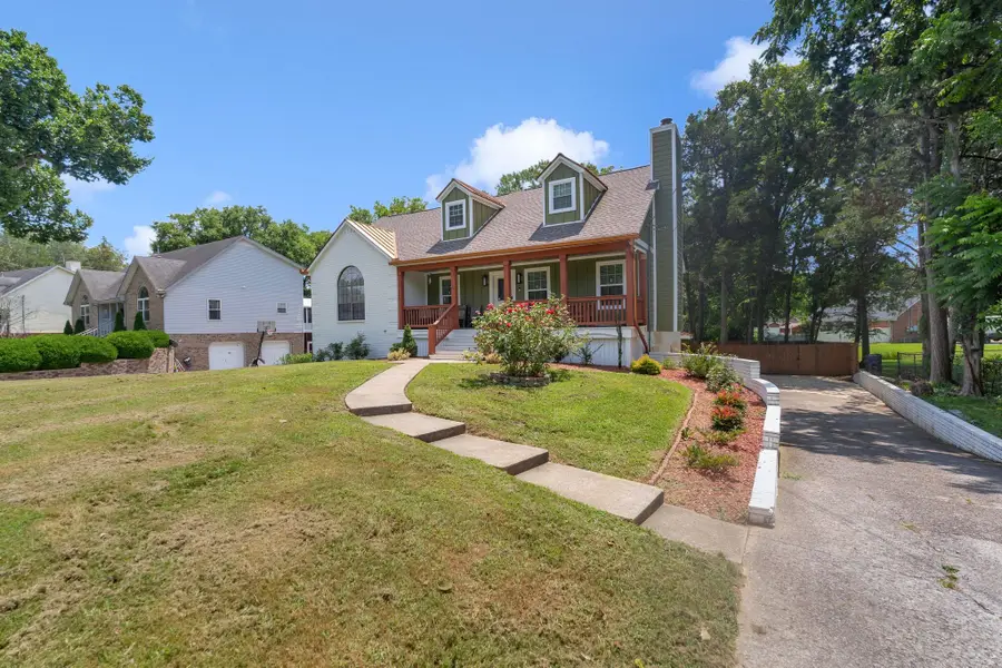 402 Oakhaven Dr, Smyrna, TN 37167 - Image #3