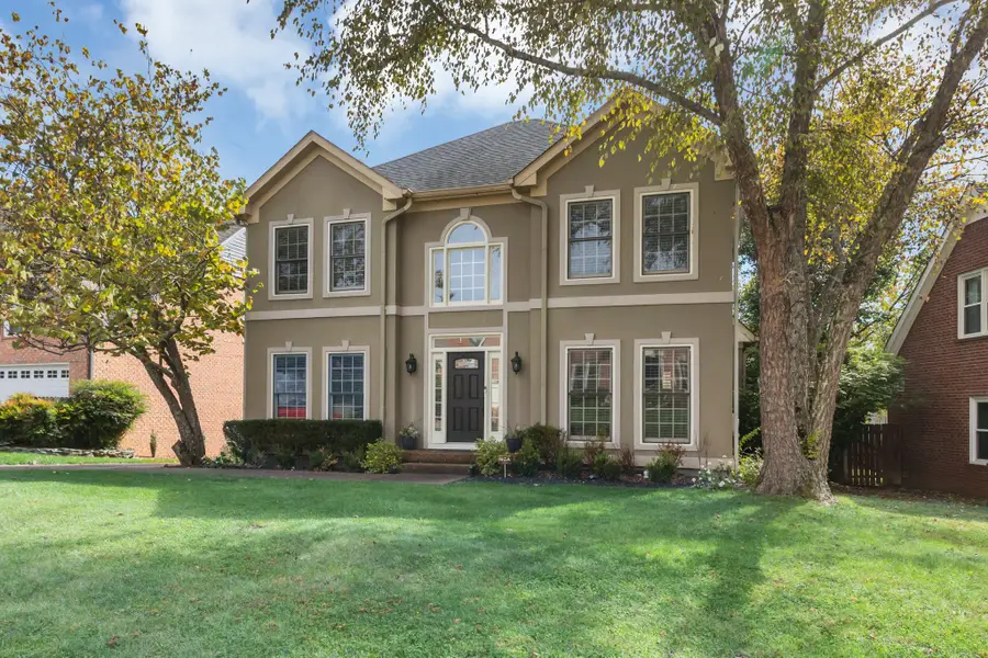 515 Forrest Park Cir, Franklin, TN 37064 - Image #2