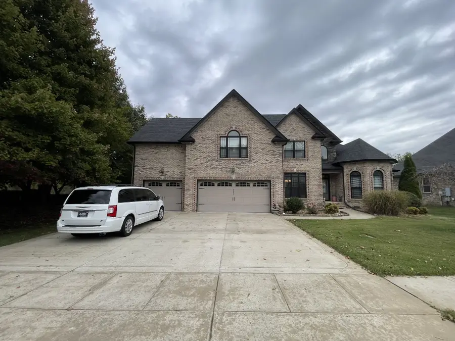 951 Terrace Creek Ln, Clarksville, TN 37040 - Image #2
