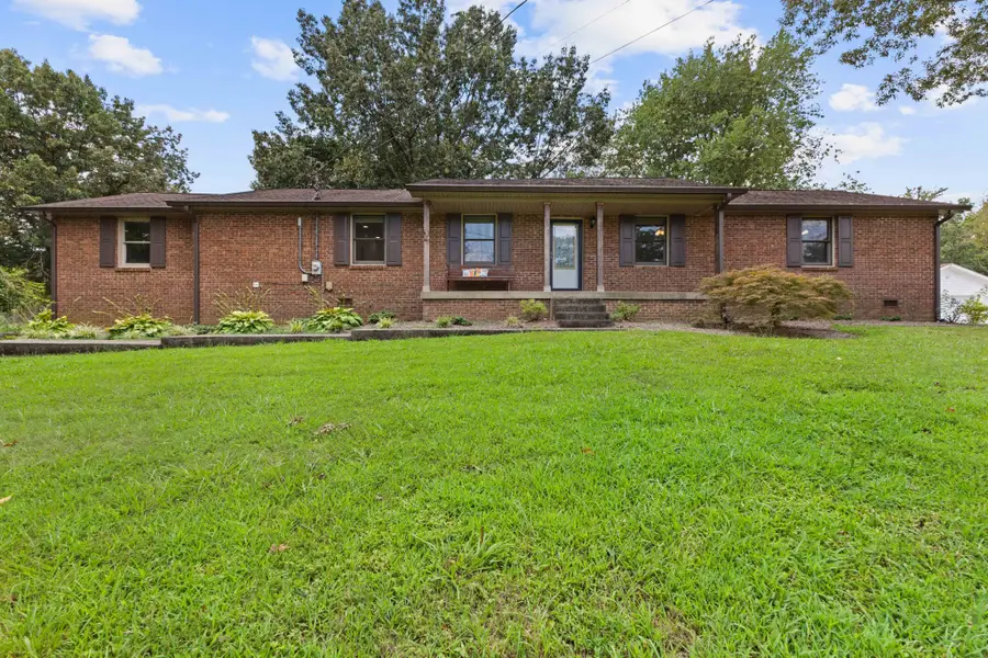 6483 Dogwood Dr, Greenbrier, TN 37073 - Image #3